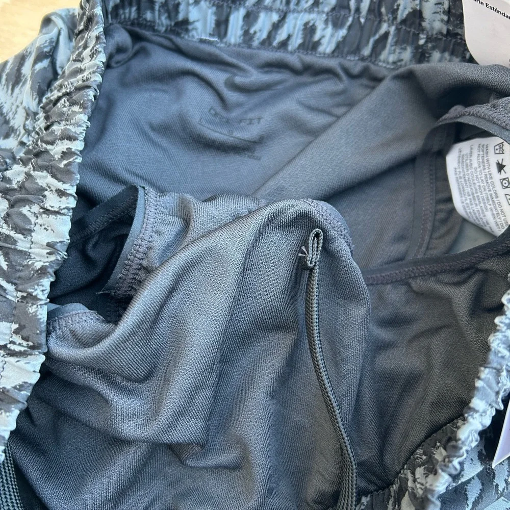 Nike Men's Black and Gray Swim Shorts